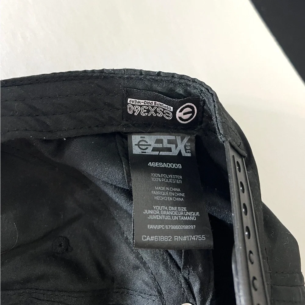 ESX 360 Gamer Gear Baseball Cap Black Hat One Size Snap Adjusts Flat Bill
